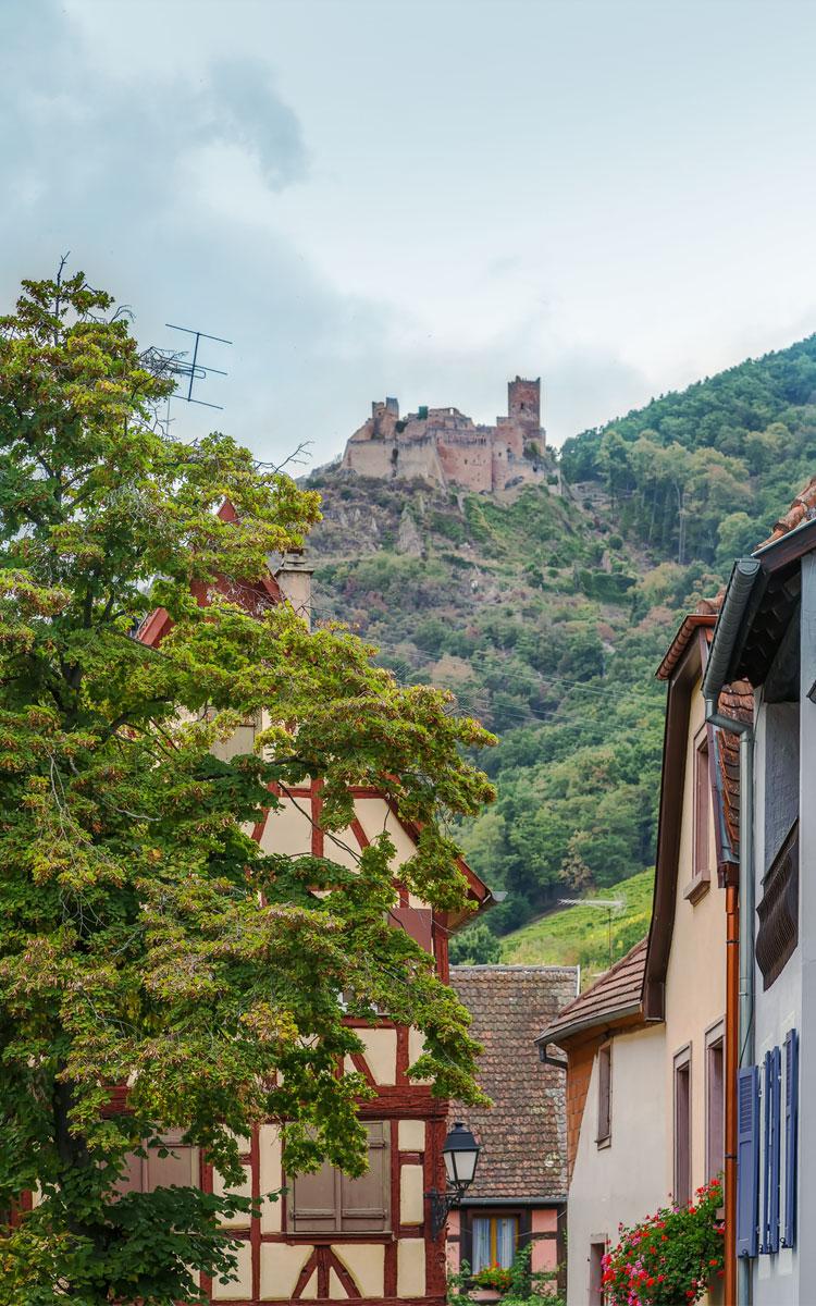 Château St-Ulrich depuis le village